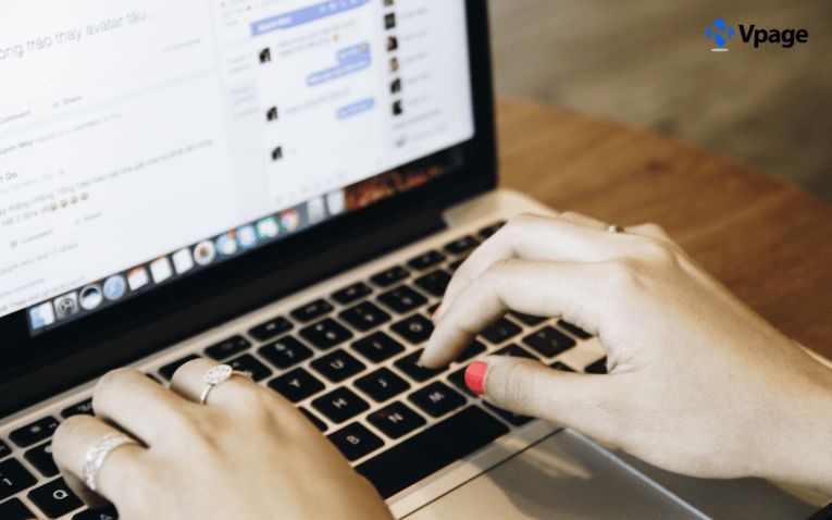Seeding vào các hội nhóm Facebook liên quan